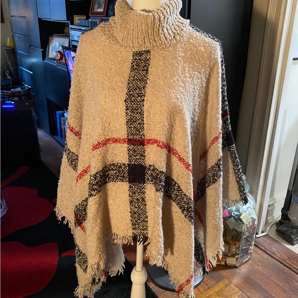 Goodnight Macaroon Poncho, Burberry-like pattern.